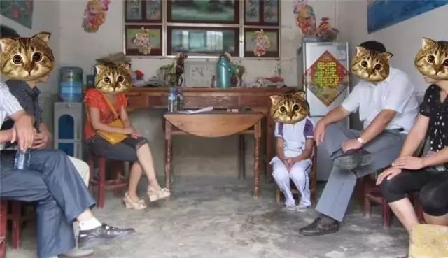 你家的哪里是水泥自流平了？明明就是水泥地好吧。