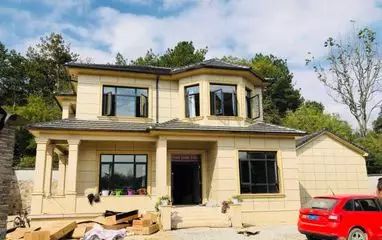 農(nóng)村自建房，使用真石漆還是瓷磚，老師傅：比較下明白